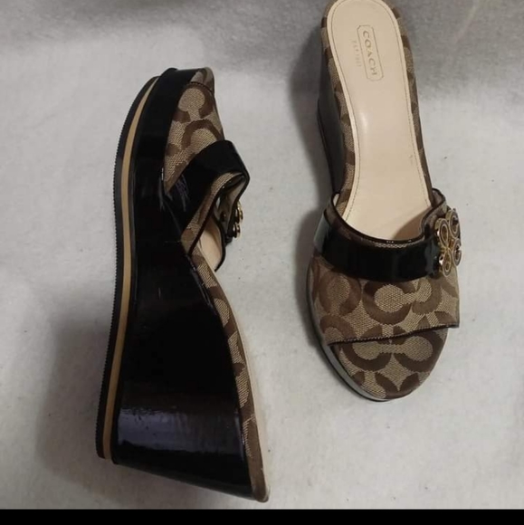Coach signature platform wedge size 39.5 - Picture 7 of 9
